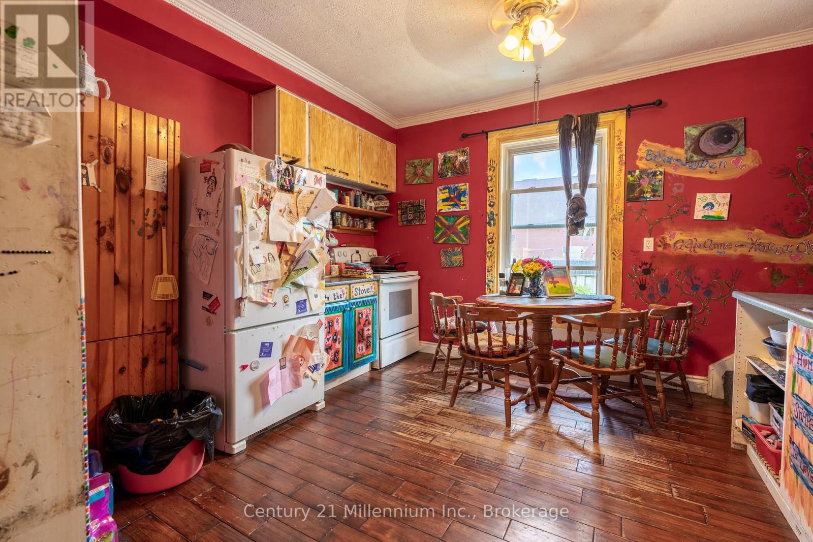 1700 3RD AVENUE E - 26
