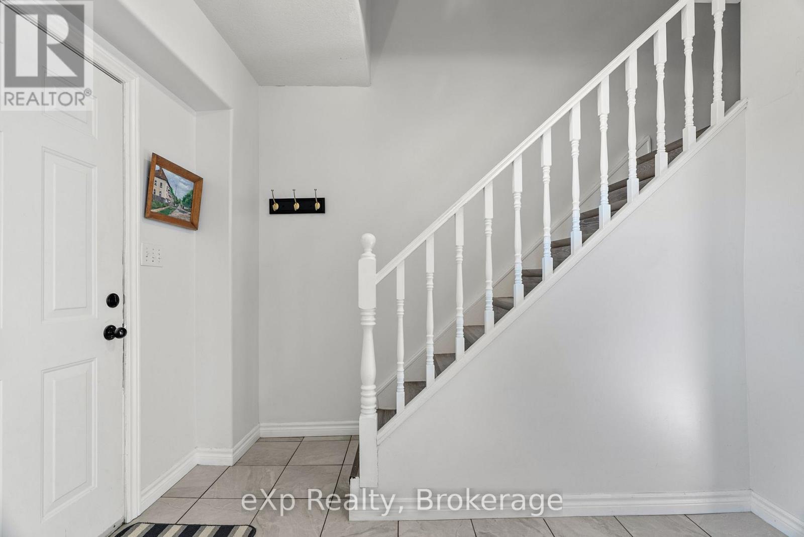 63 GUELPH STREET - 8