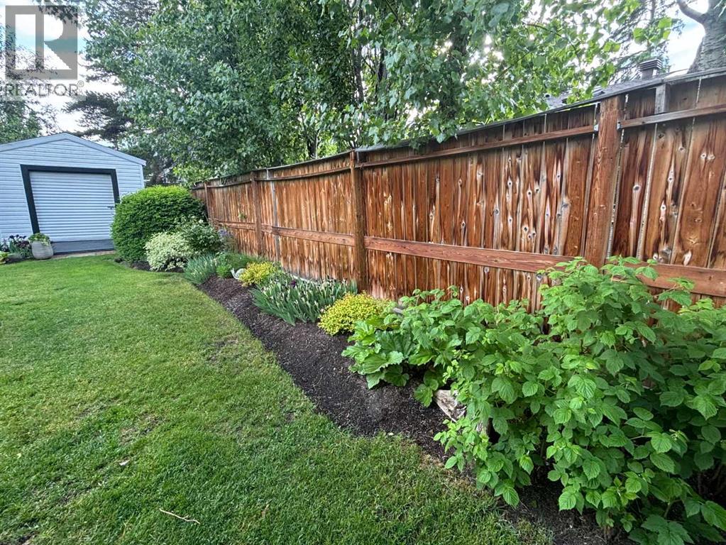 38 Blueberry Drive — photo 45
