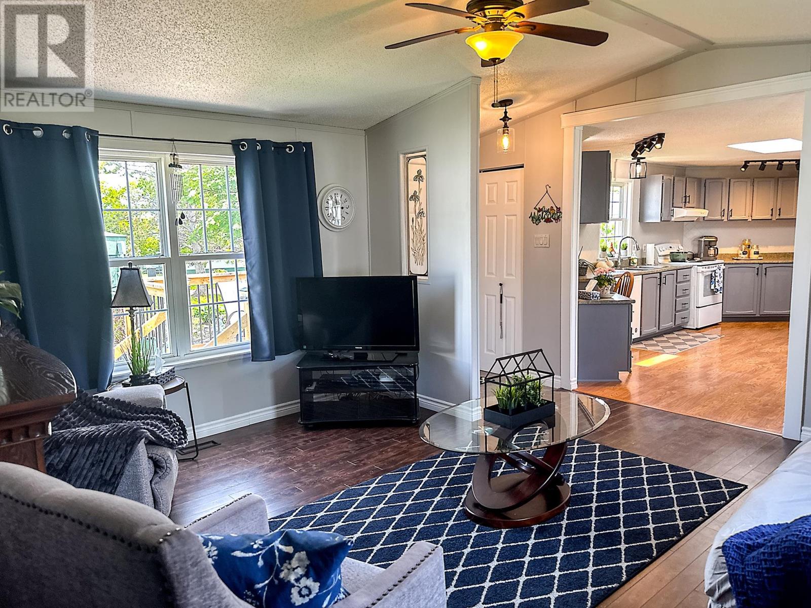 12 Genoa Crescent - 2