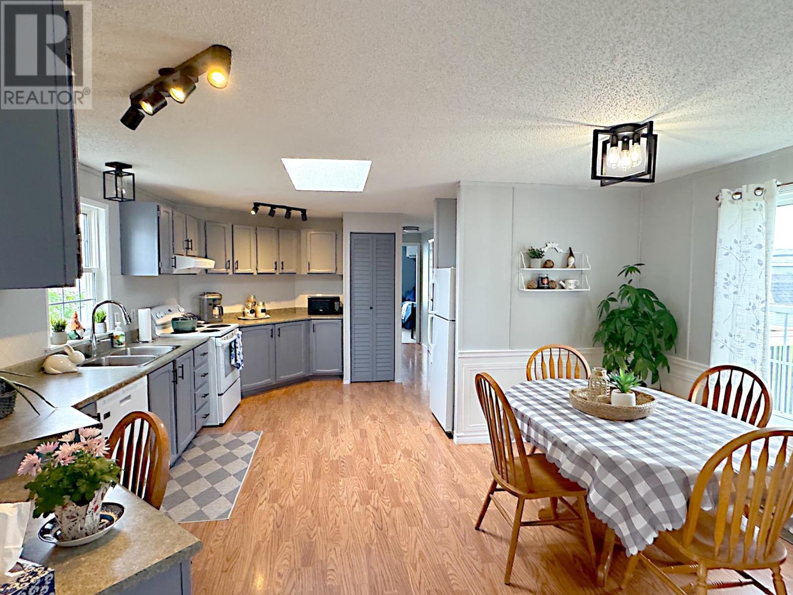 12 Genoa Crescent - 4