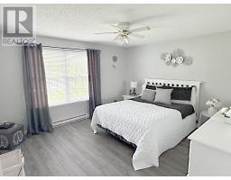 Bath (# pieces 1-6) - 12 Genoa Crescent, Charlottetown, PE C1C1M1 Photo 7