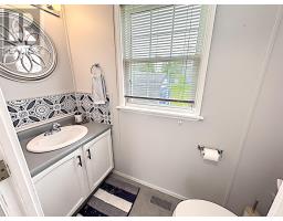 12 Genoa Crescent, Charlottetown, PE C1C1M1 Photo 8