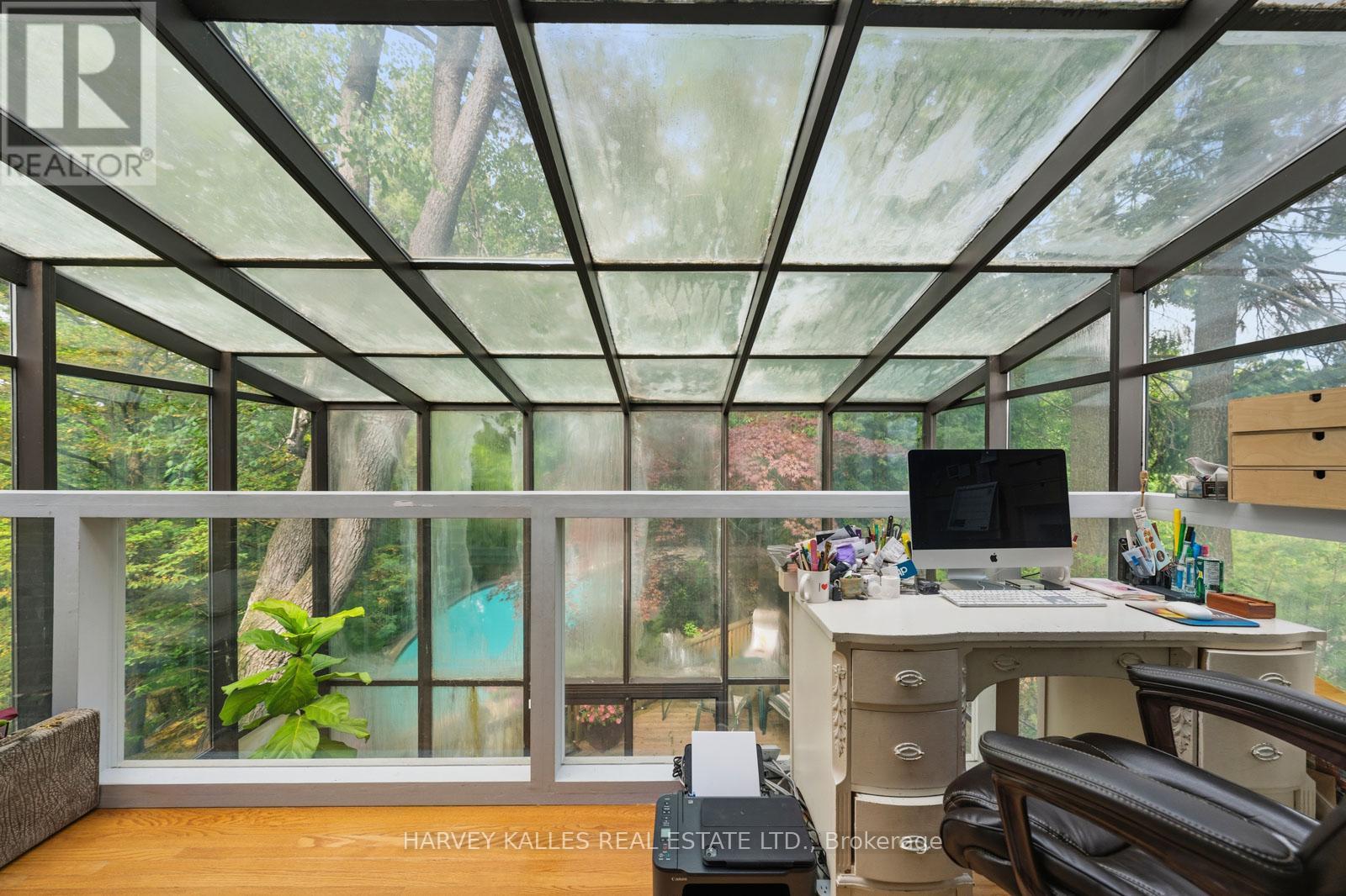 1 VYNER ROAD - 30