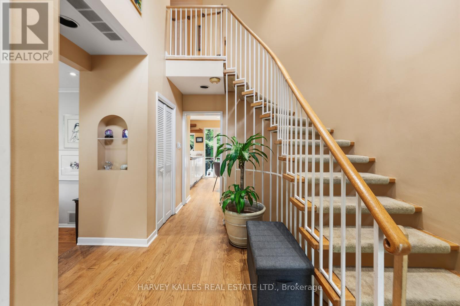 1 VYNER ROAD - 7