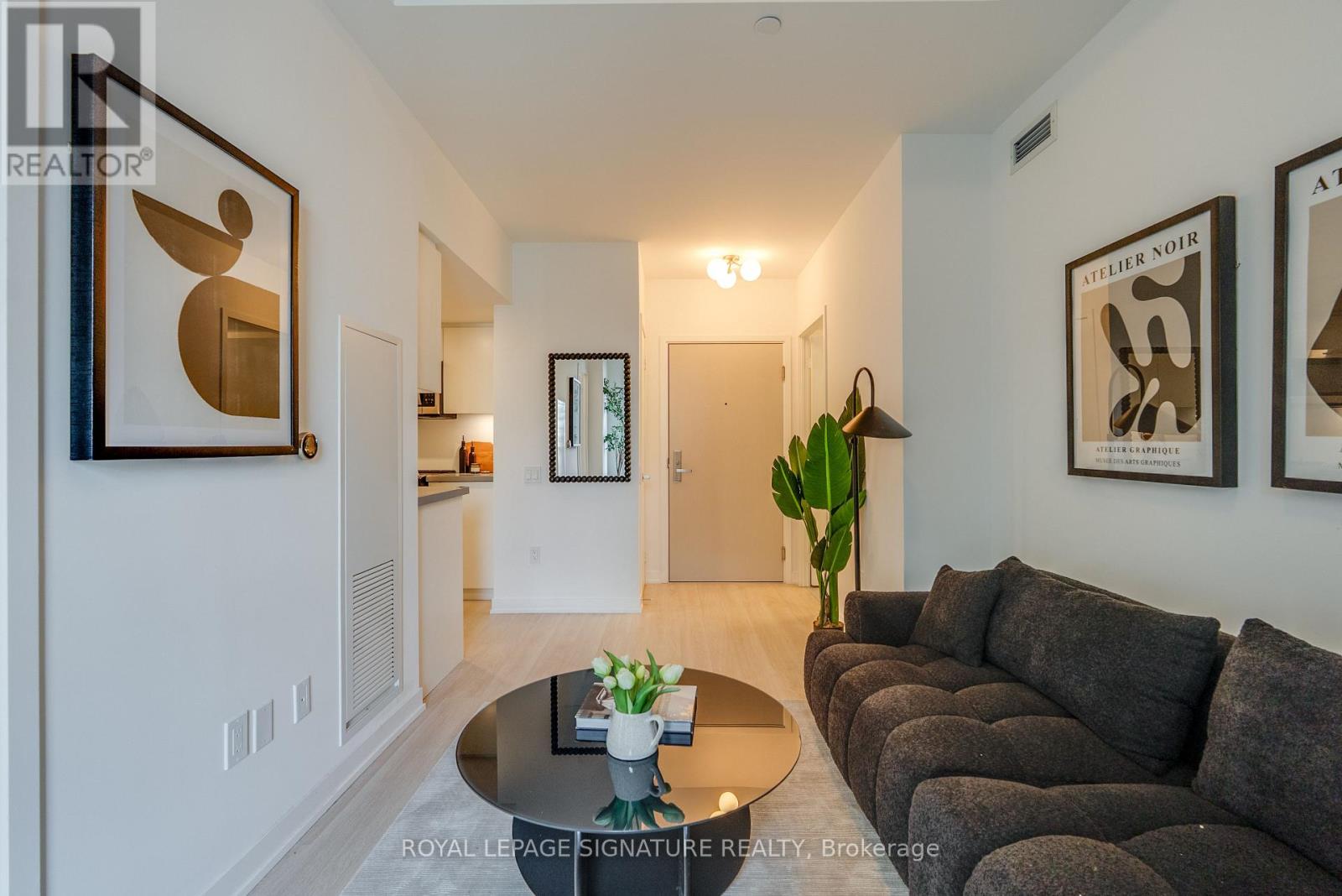 #523 500 WILSON AVENUE - 5