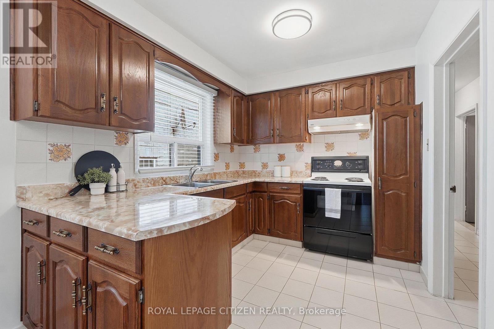 59 OTONABEE AVENUE - 7