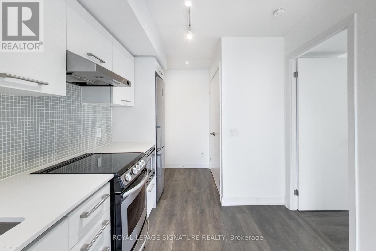 #1203 87 PETER STREET - 14