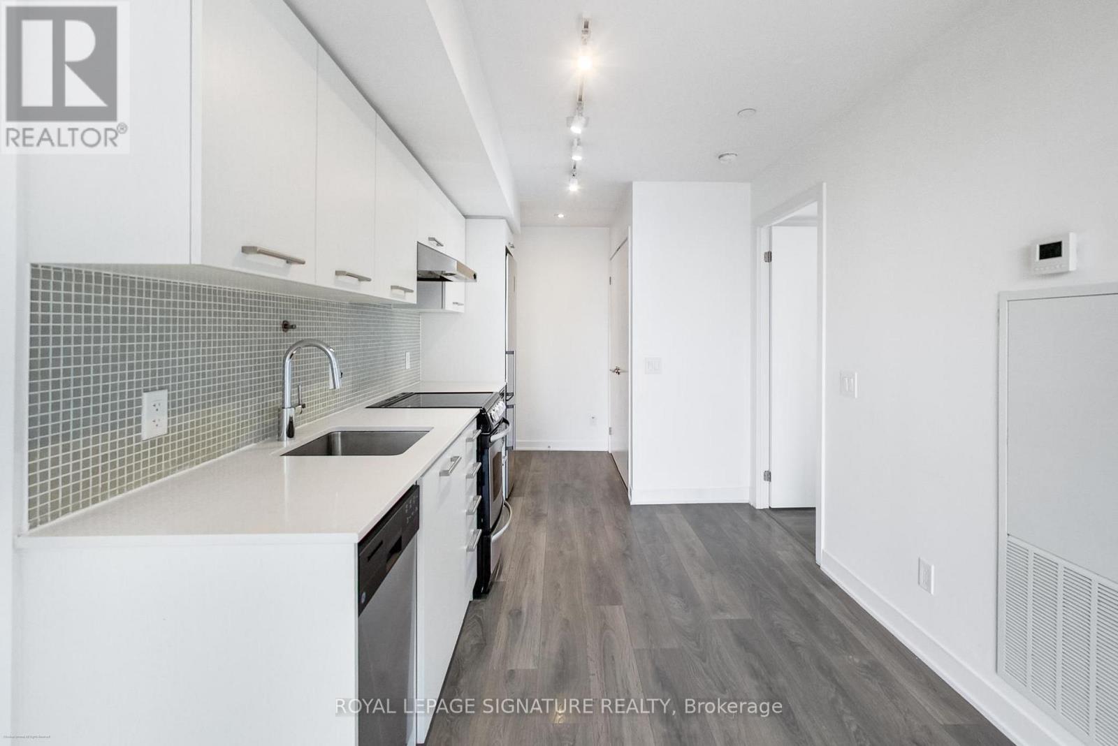 #1203 87 PETER STREET - 16