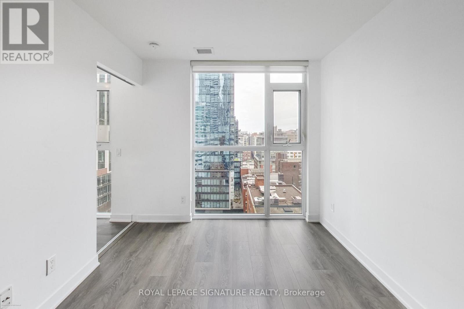 #1203 87 PETER STREET - 19