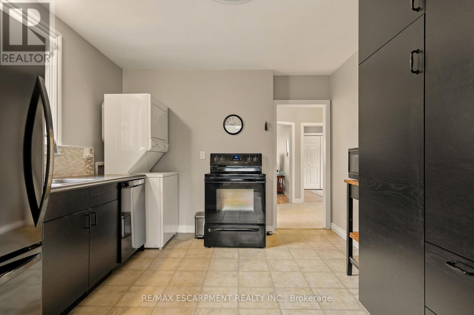 51 WESTWOOD AVENUE - 10