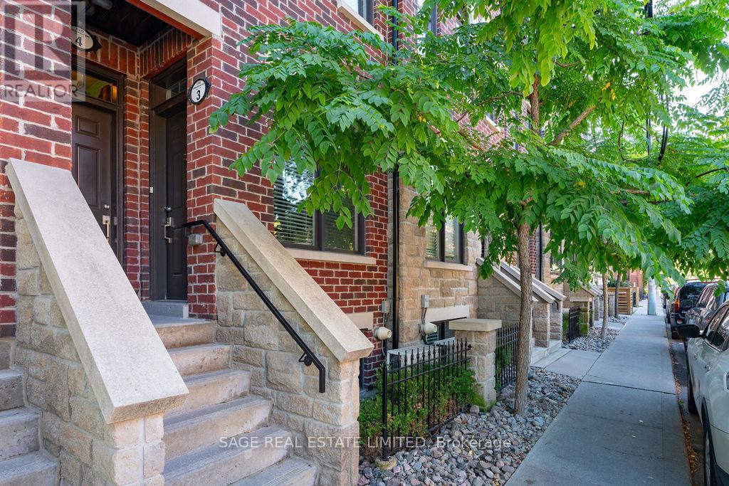 #TH3 150 BROADVIEW AVENUE - 15