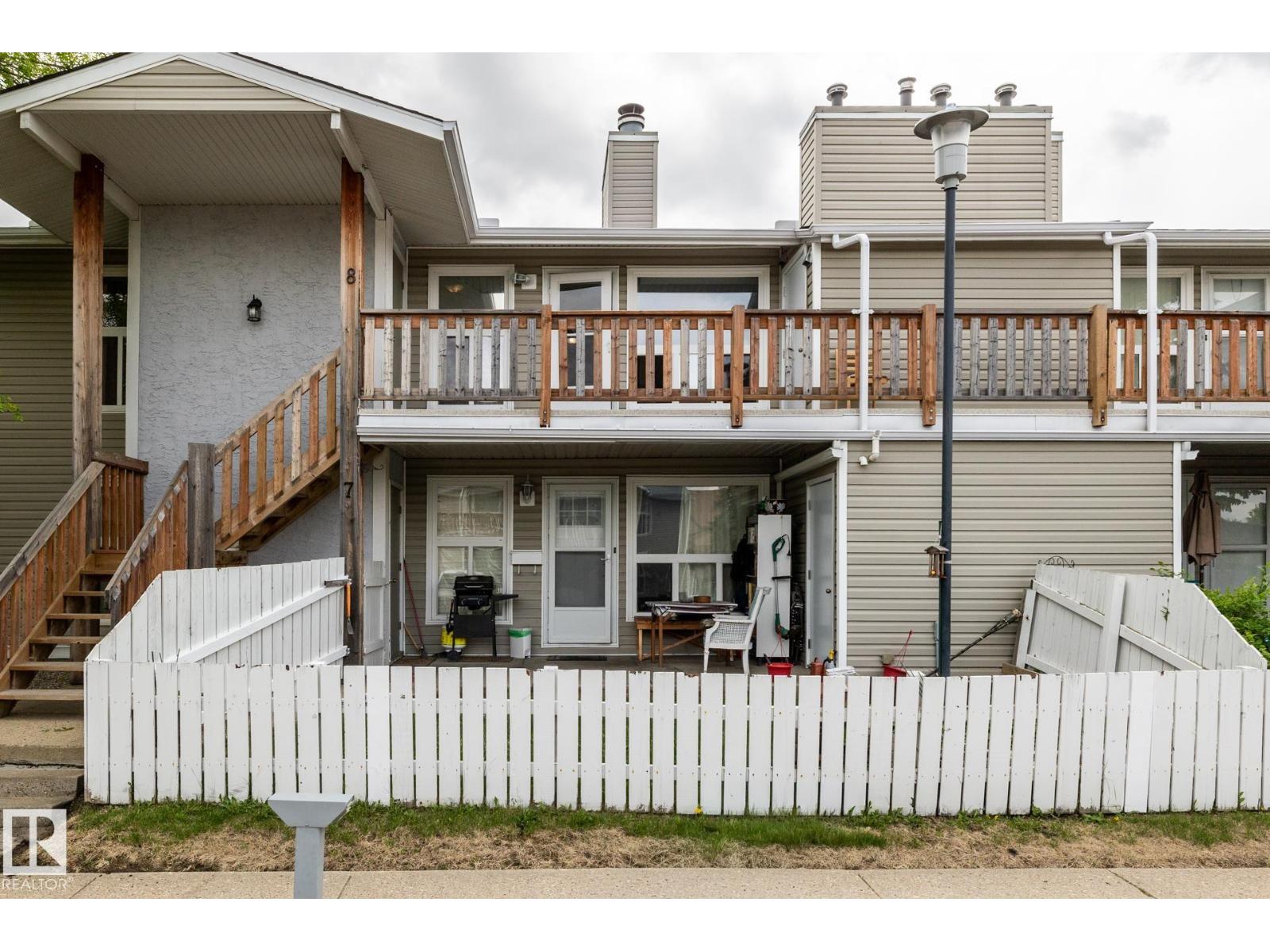 #8 2703 79 ST NW - 1