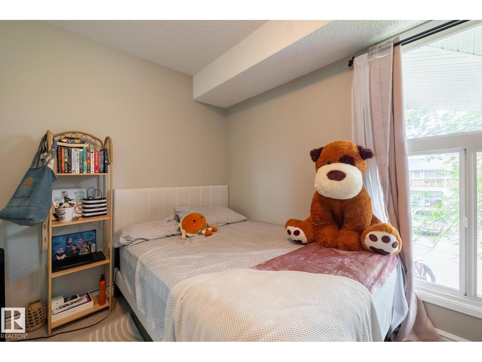 #8 2703 79 ST NW - 18