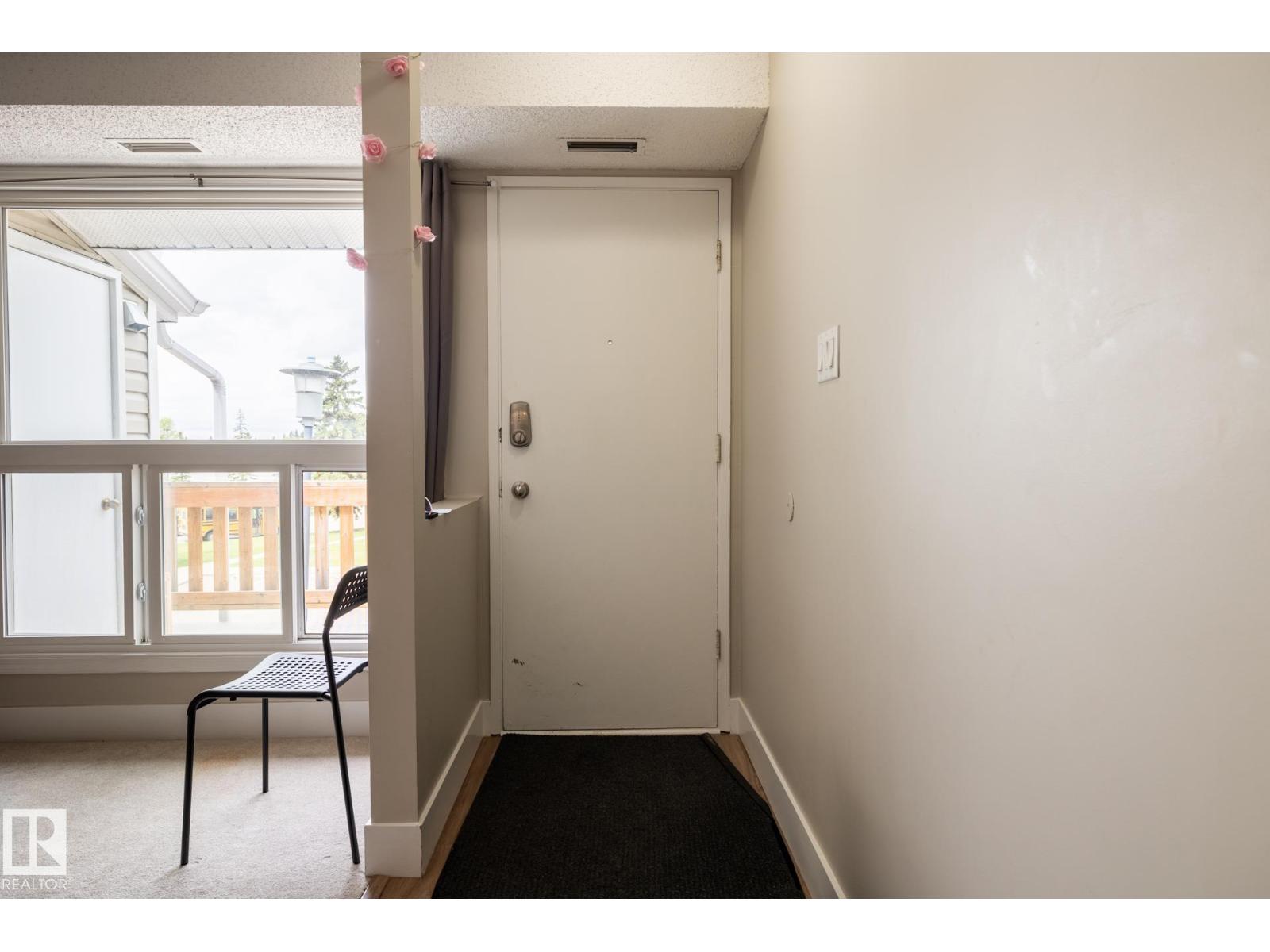 #8 2703 79 ST NW - 2
