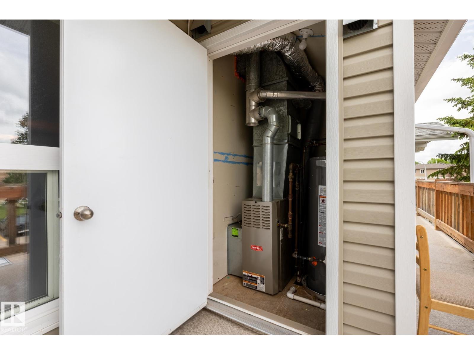 #8 2703 79 ST NW - 28