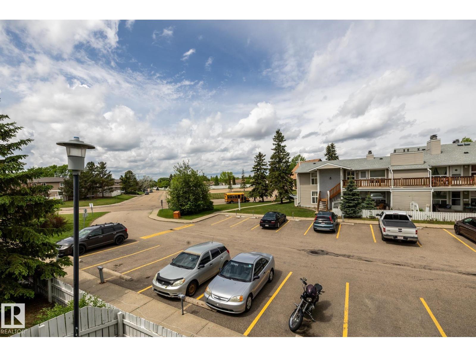 #8 2703 79 ST NW - 33