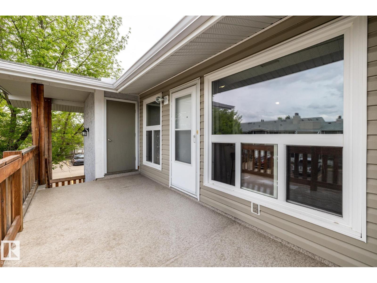 #8 2703 79 ST NW - 34