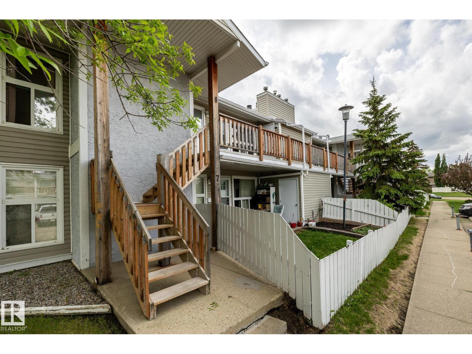 #8 2703 79 ST NW - 35
