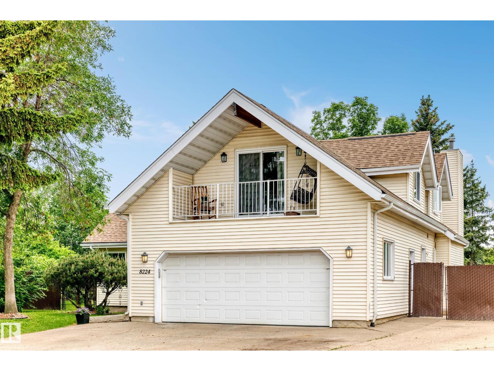 8224 186 ST NW NW - 2