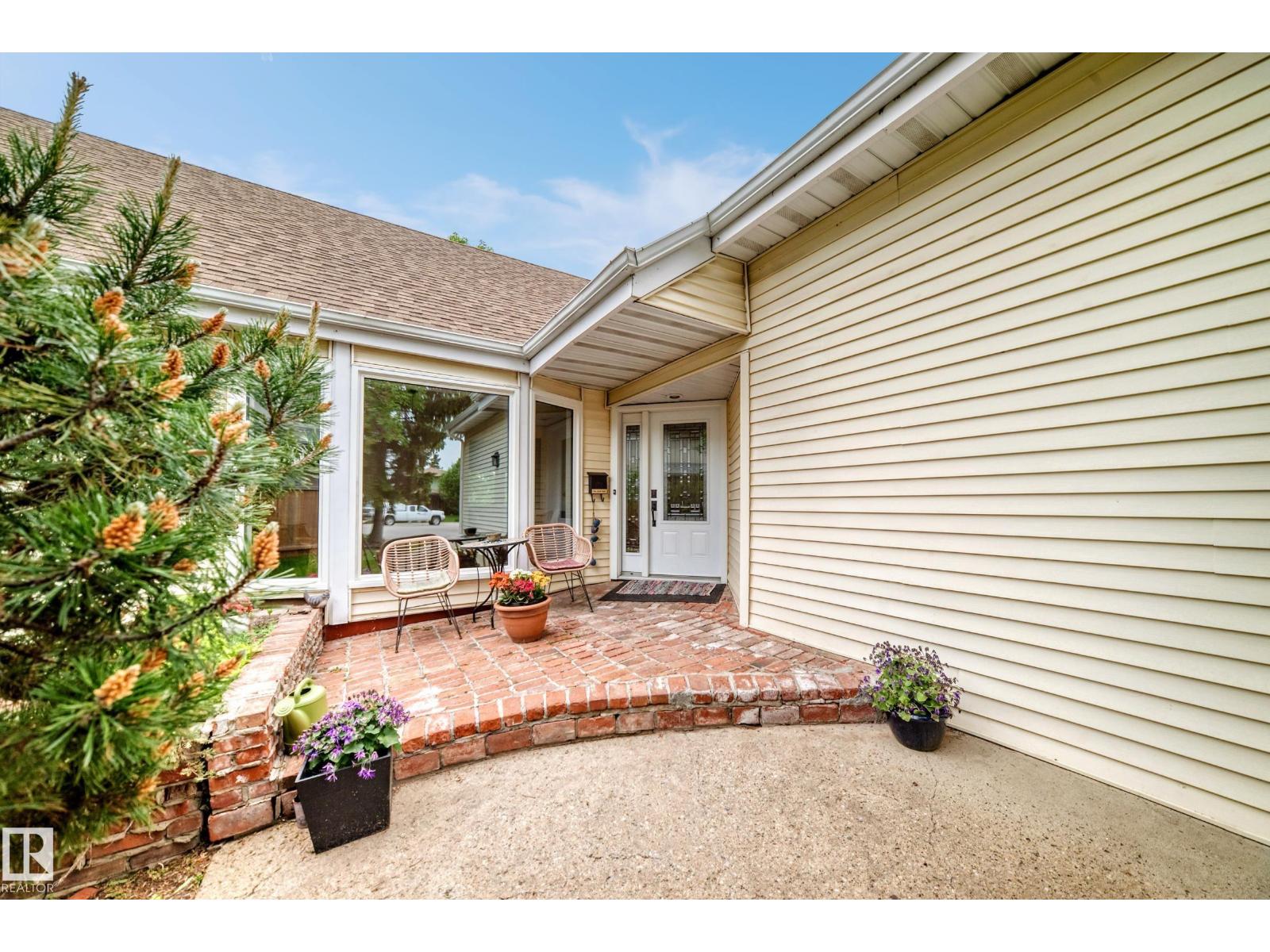 8224 186 ST NW NW - 3