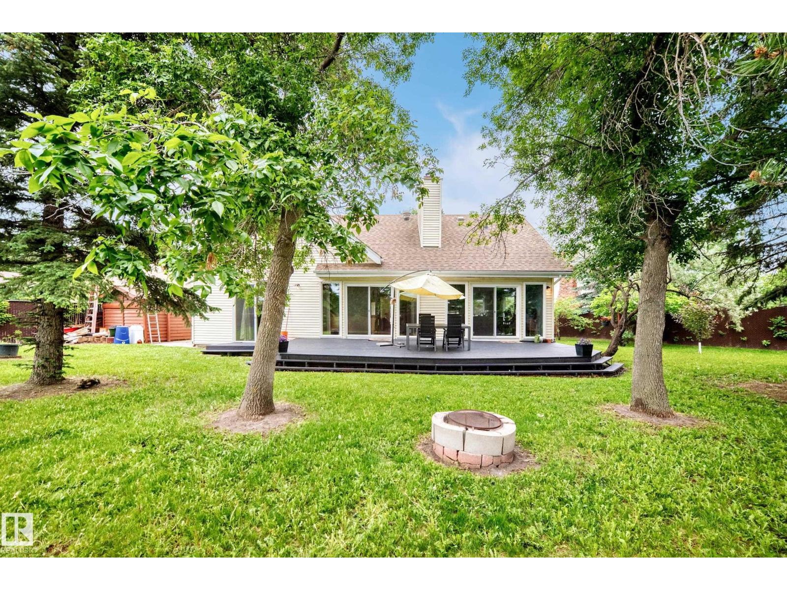8224 186 ST NW NW - 45