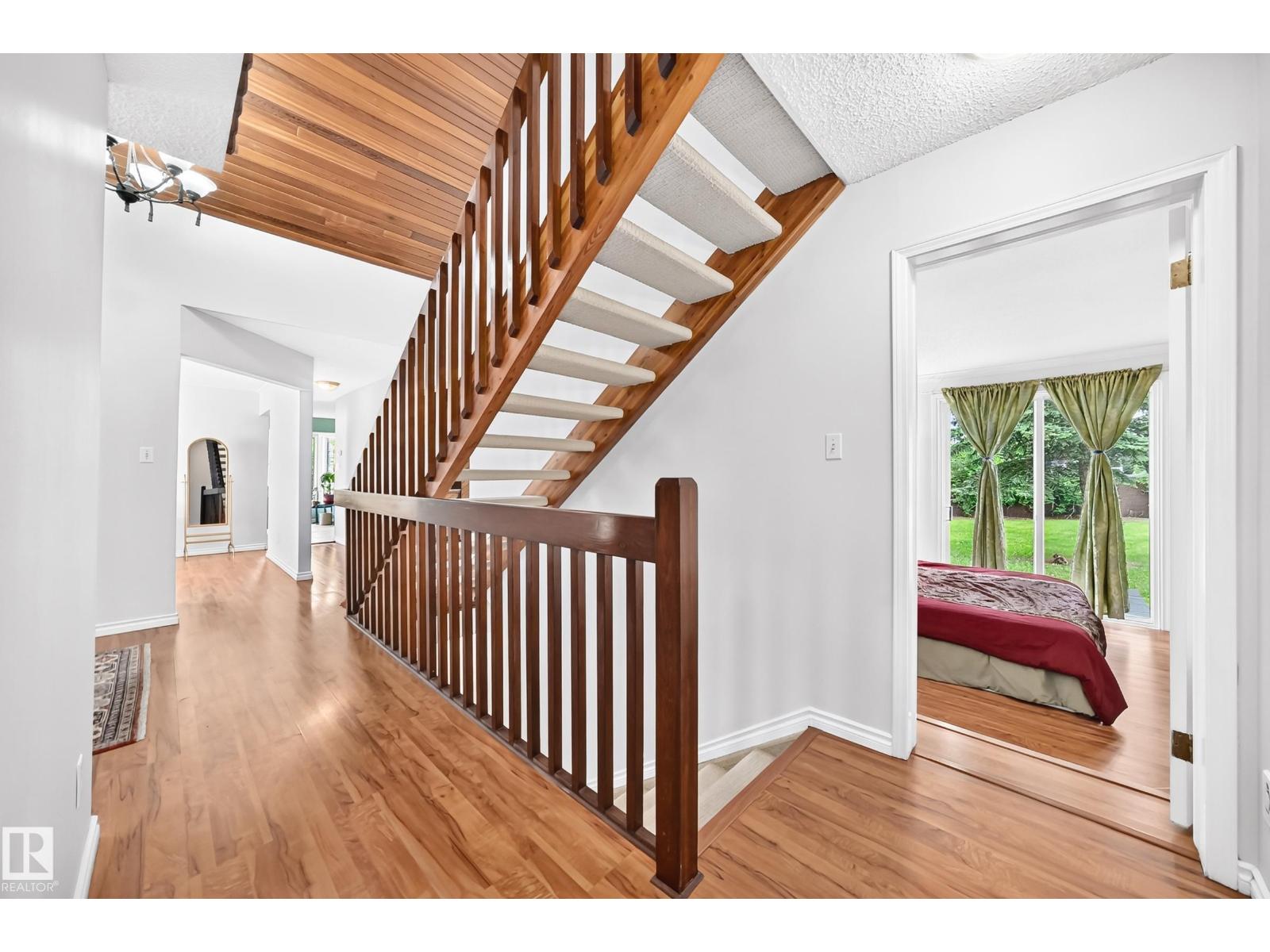 8224 186 ST NW NW - 8