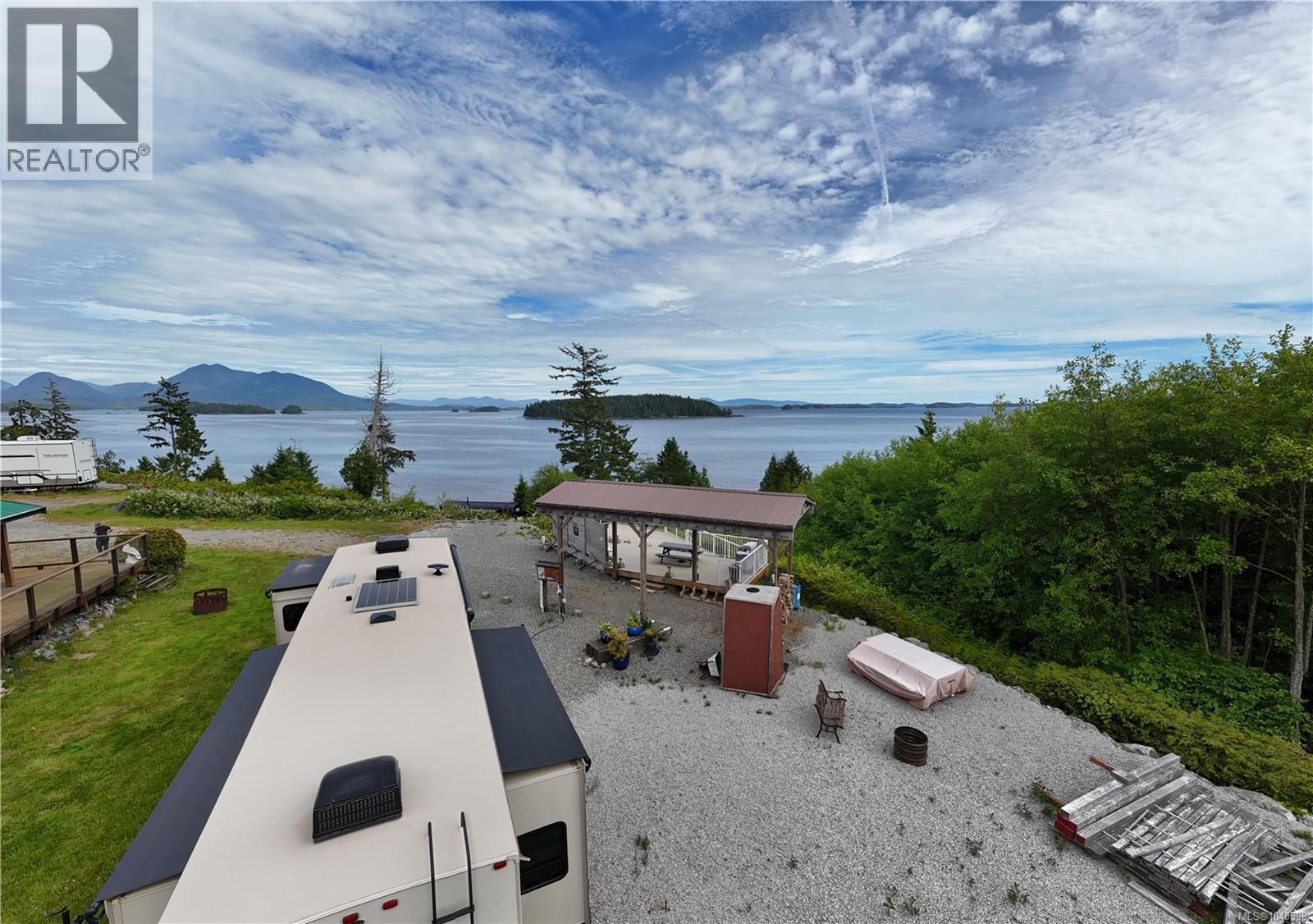 1073 Fifth Ave, Ucluelet