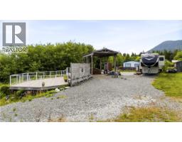 1073 Fifth Ave, Ucluelet, BC V0R3A0 Photo 8