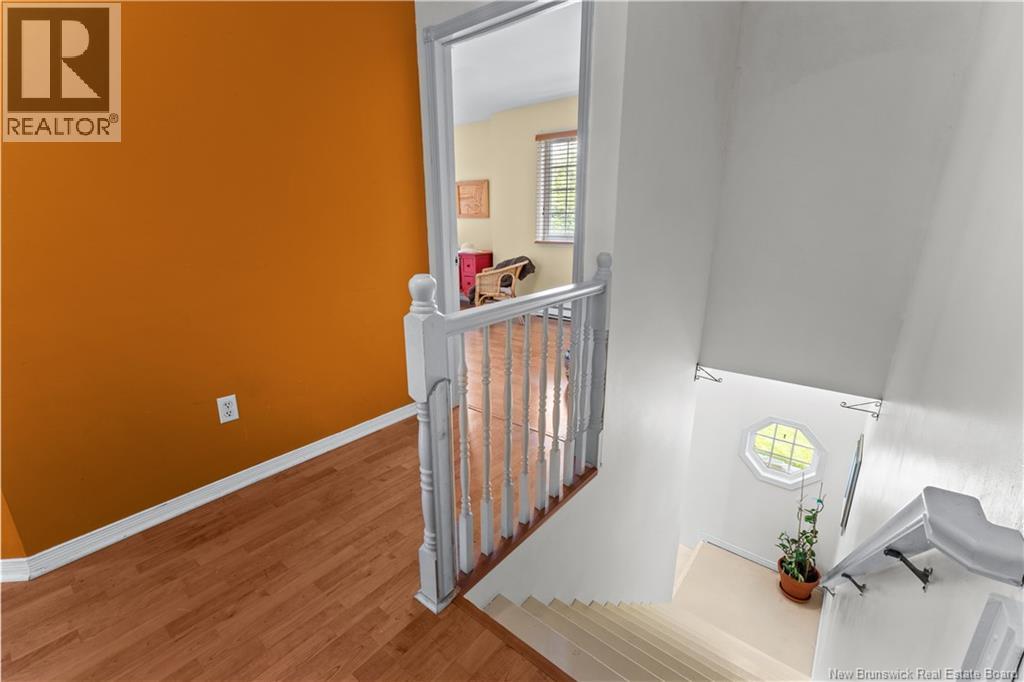 18 Storey Road West - 16