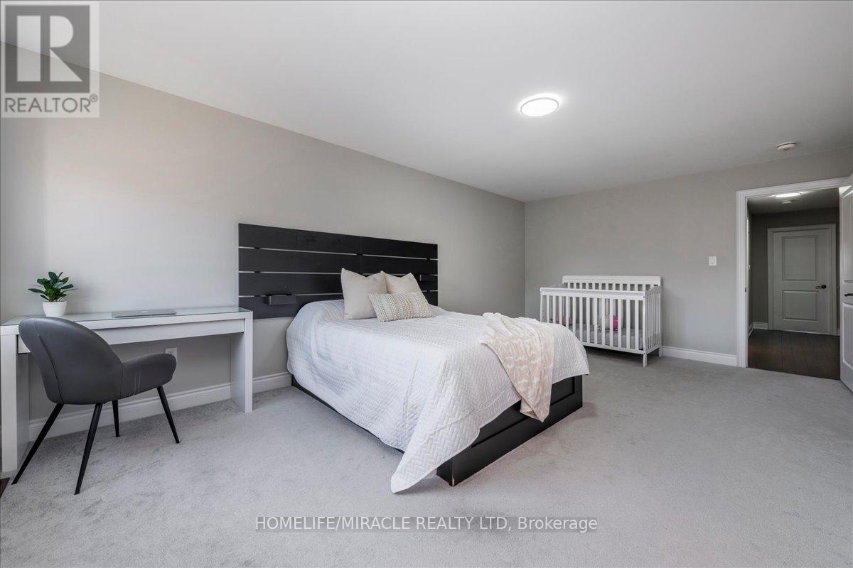 79 LORNE THOMAS PLACE - 15