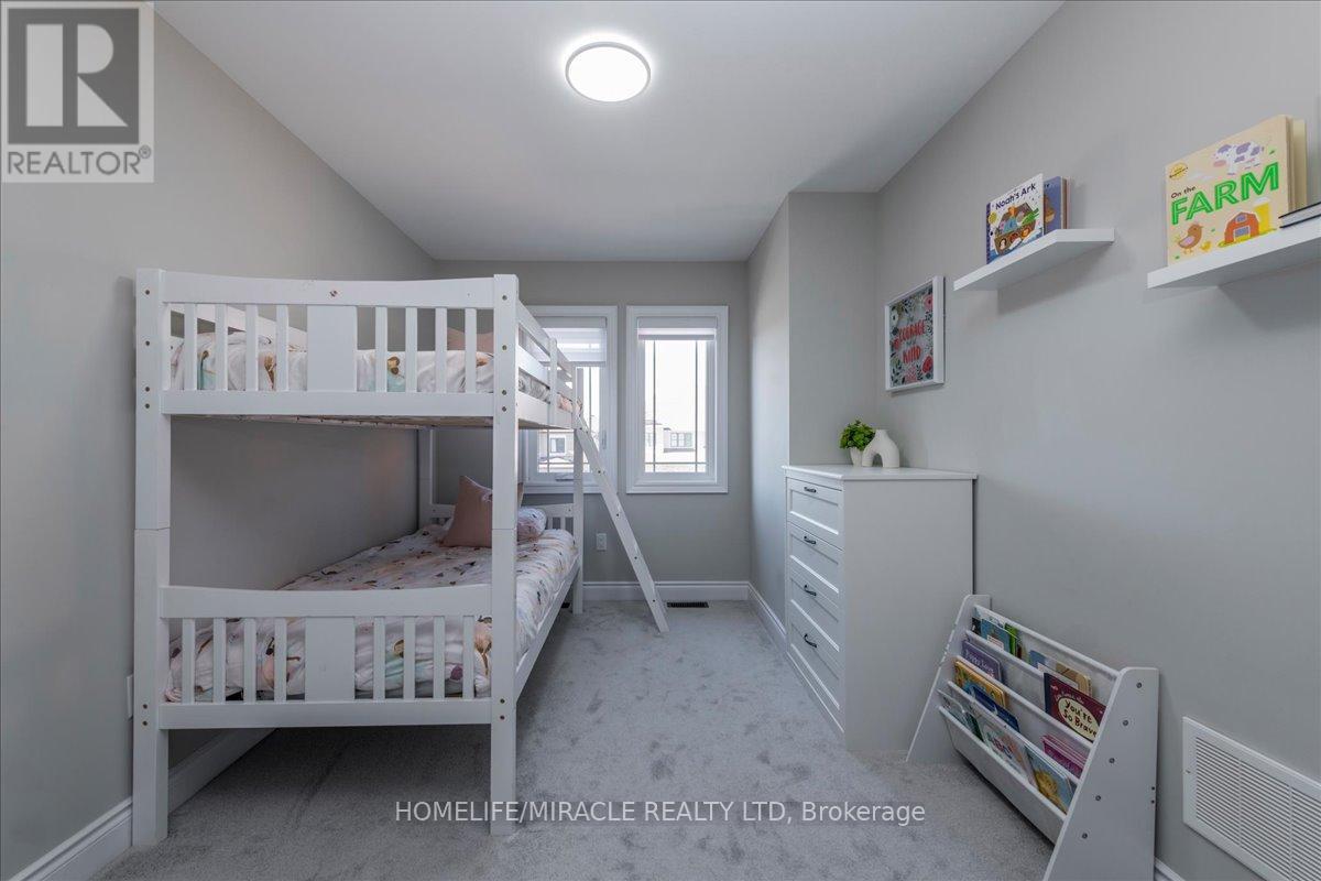 79 LORNE THOMAS PLACE - 19