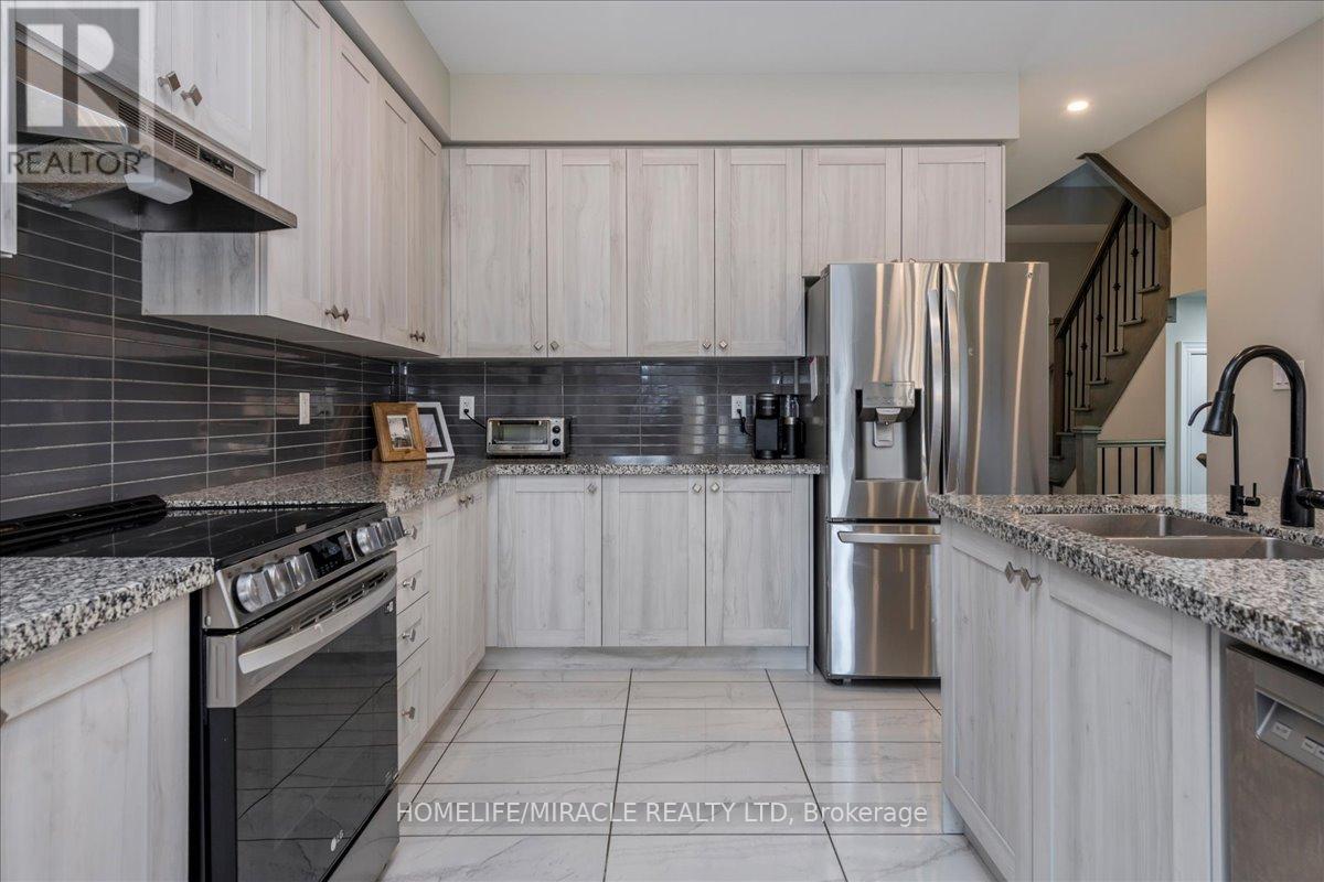 79 LORNE THOMAS PLACE - 6