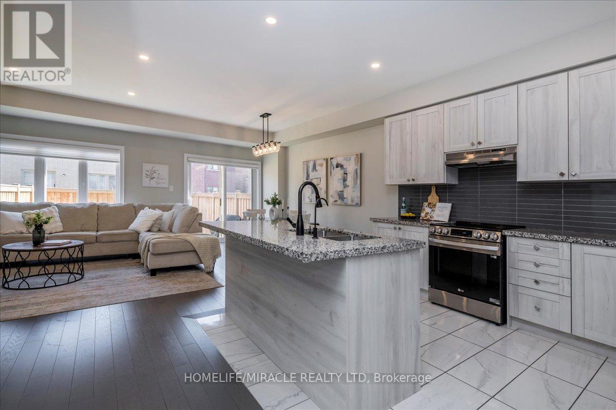 79 LORNE THOMAS PLACE - 8