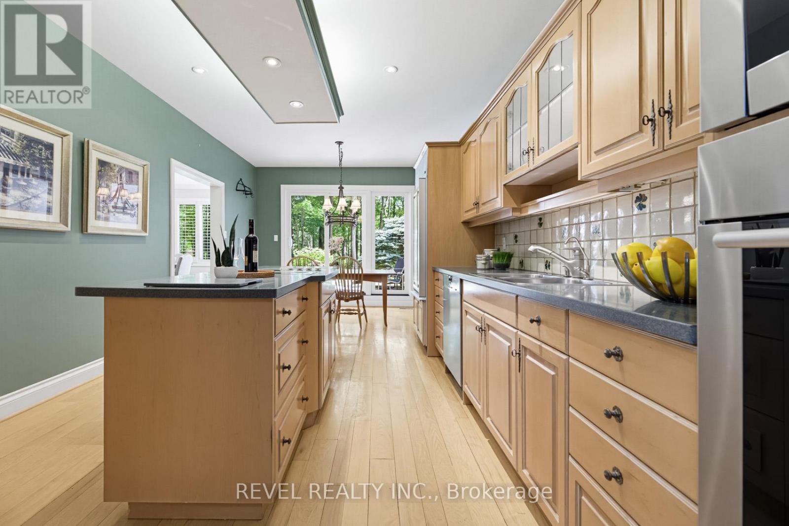 #27 540 QUAIL RIDGE DRIVE - 10
