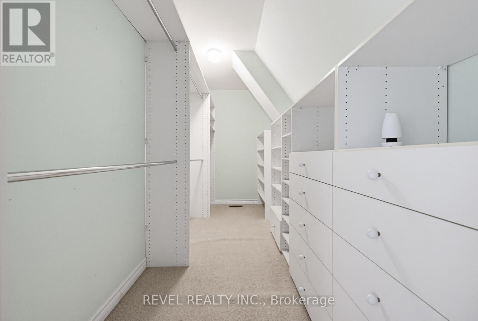 #27 540 QUAIL RIDGE DRIVE - 35