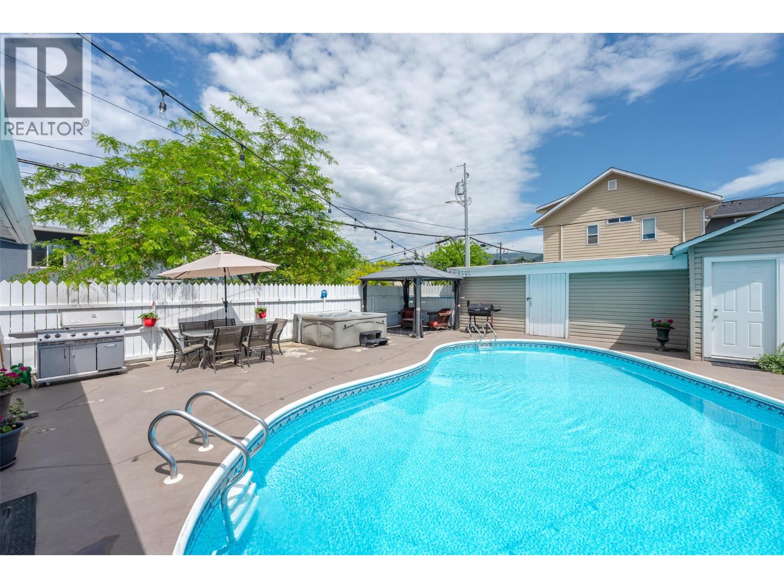 600 Braid Street - 36