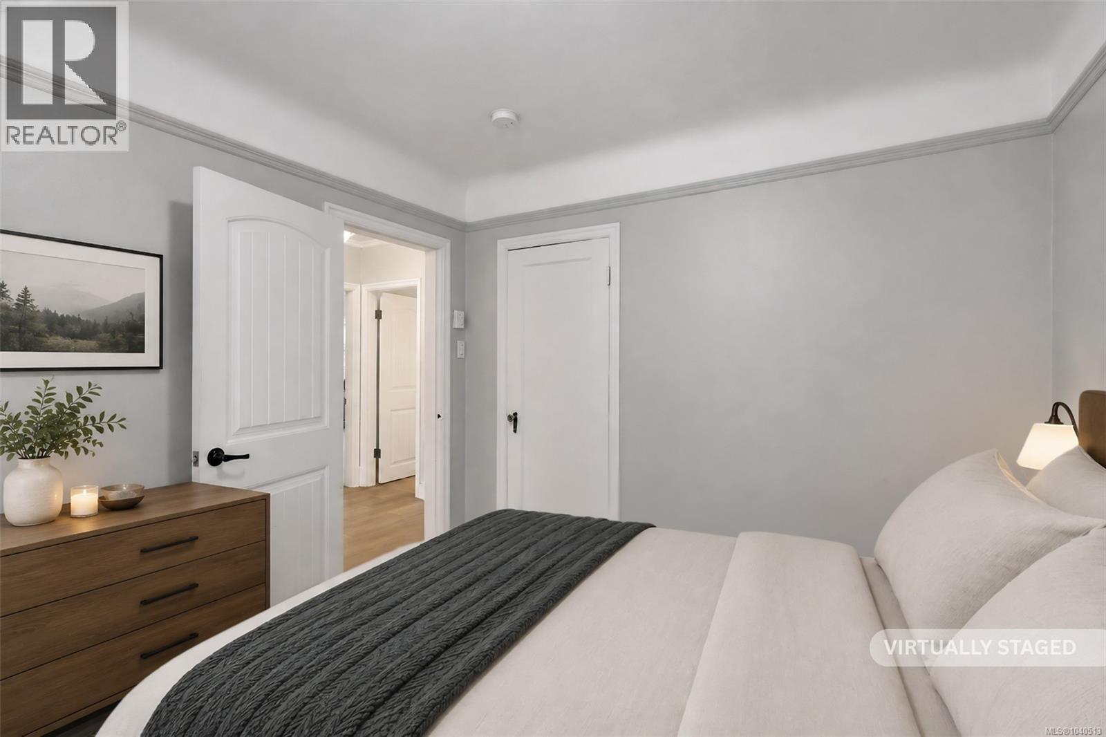  2139 Foul Bay Road, Oak Bay