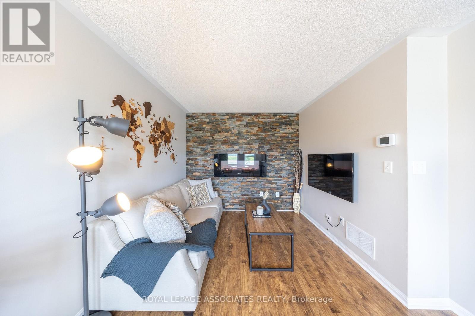 3123 STORNOWAY CIRCLE - 11