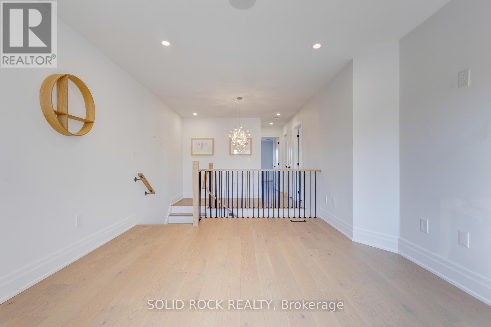 75 TARQUINI CRESCENT - 21