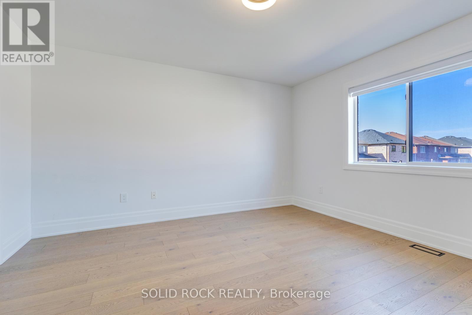 75 TARQUINI CRESCENT - 25