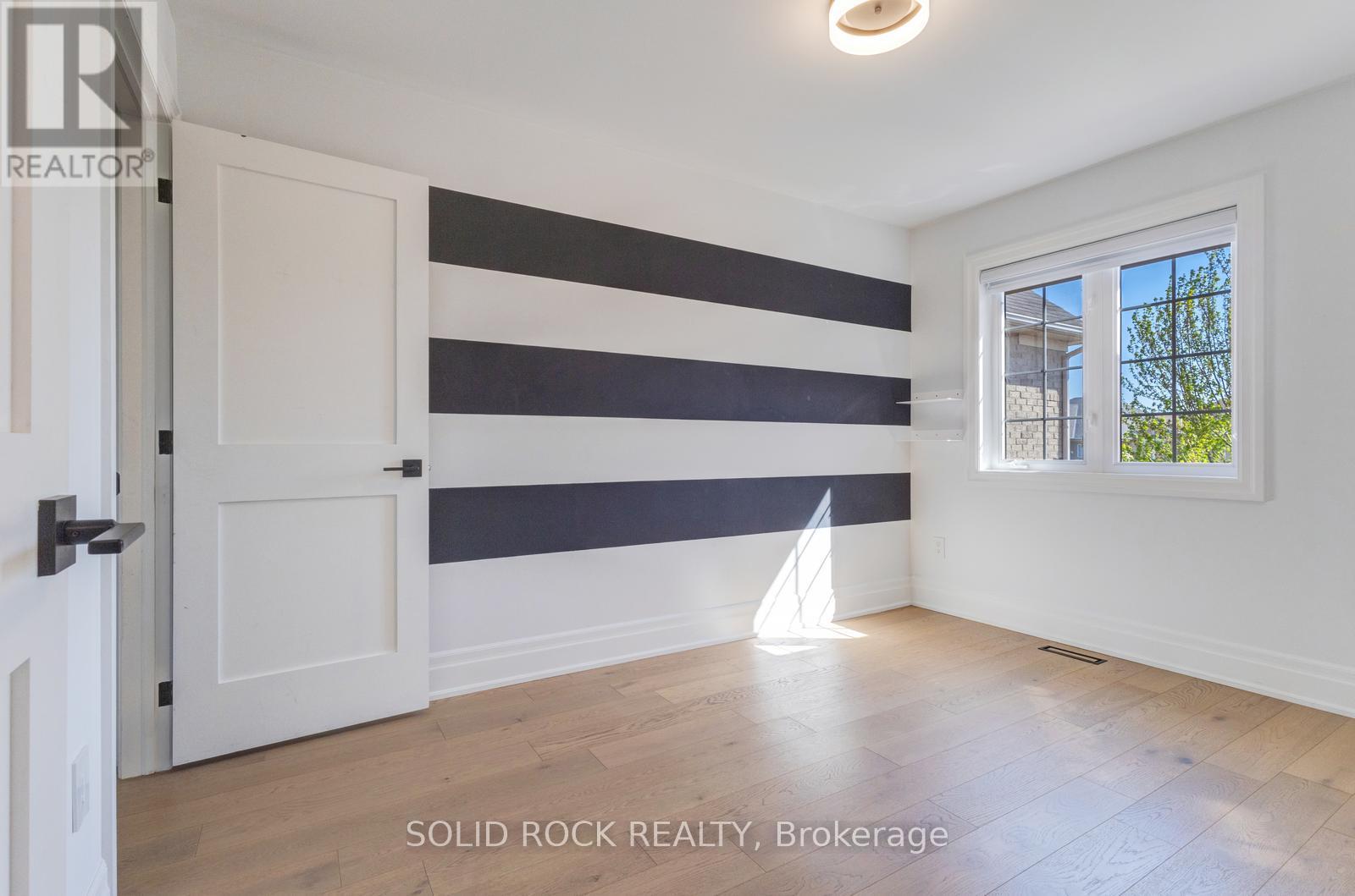 75 TARQUINI CRESCENT - 31