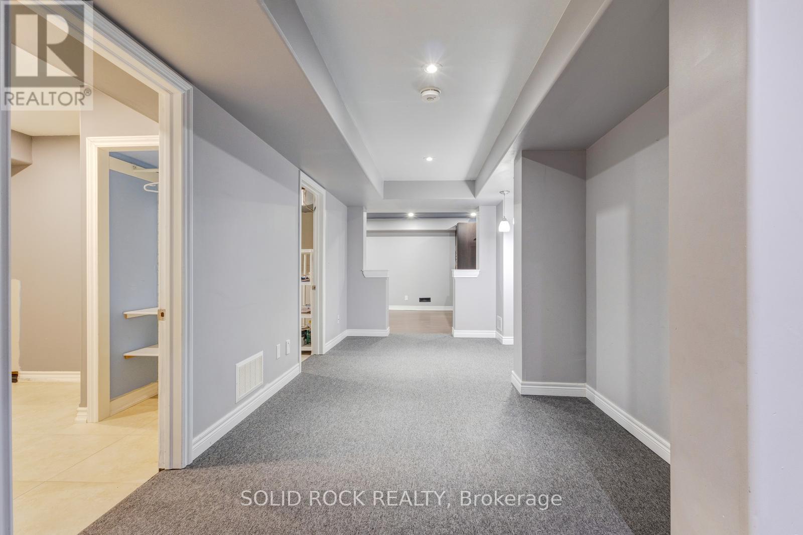 75 TARQUINI CRESCENT - 38