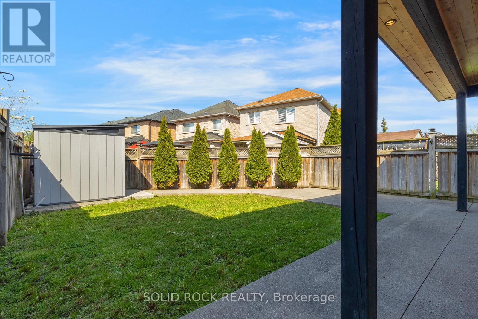 75 TARQUINI CRESCENT - 48
