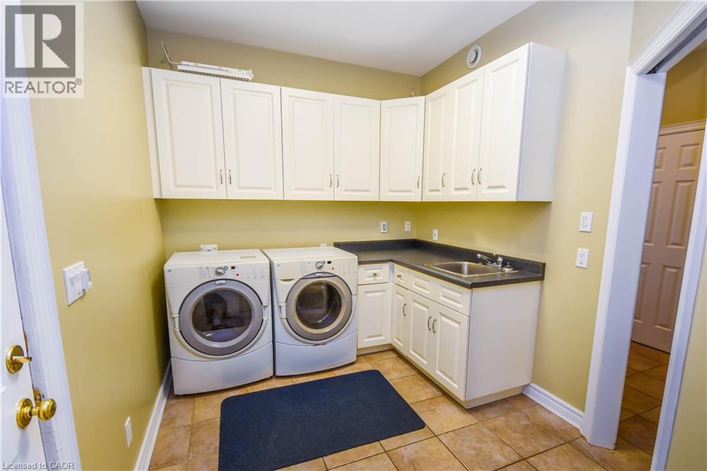 3040 TOWNLINE Road - 19