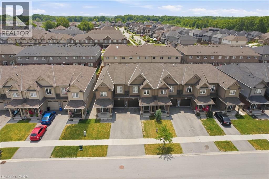 584 JULIA Drive - 27