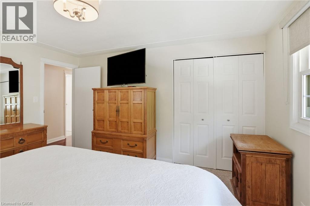 1321 FAIRWAY Court - 24