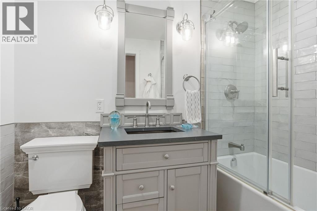 1321 FAIRWAY Court - 25