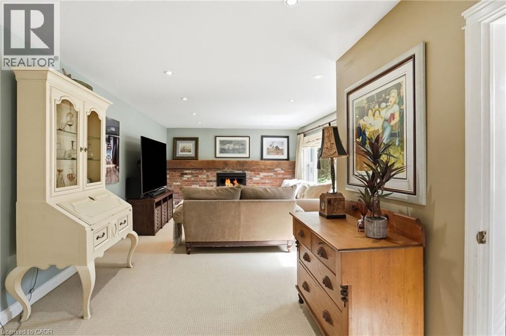 1321 FAIRWAY Court - 29