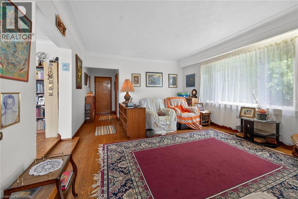 837 SMITH Road - 5